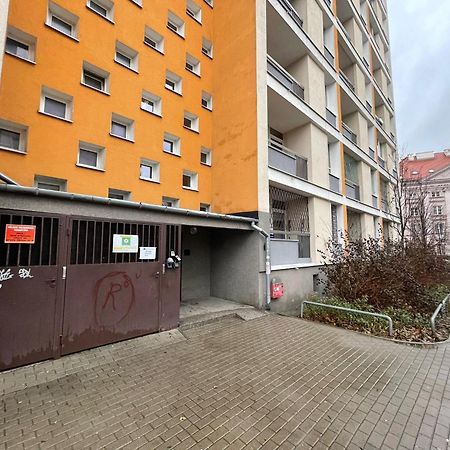 Yourapart Solidarnosci Варшава Екстер'єр фото